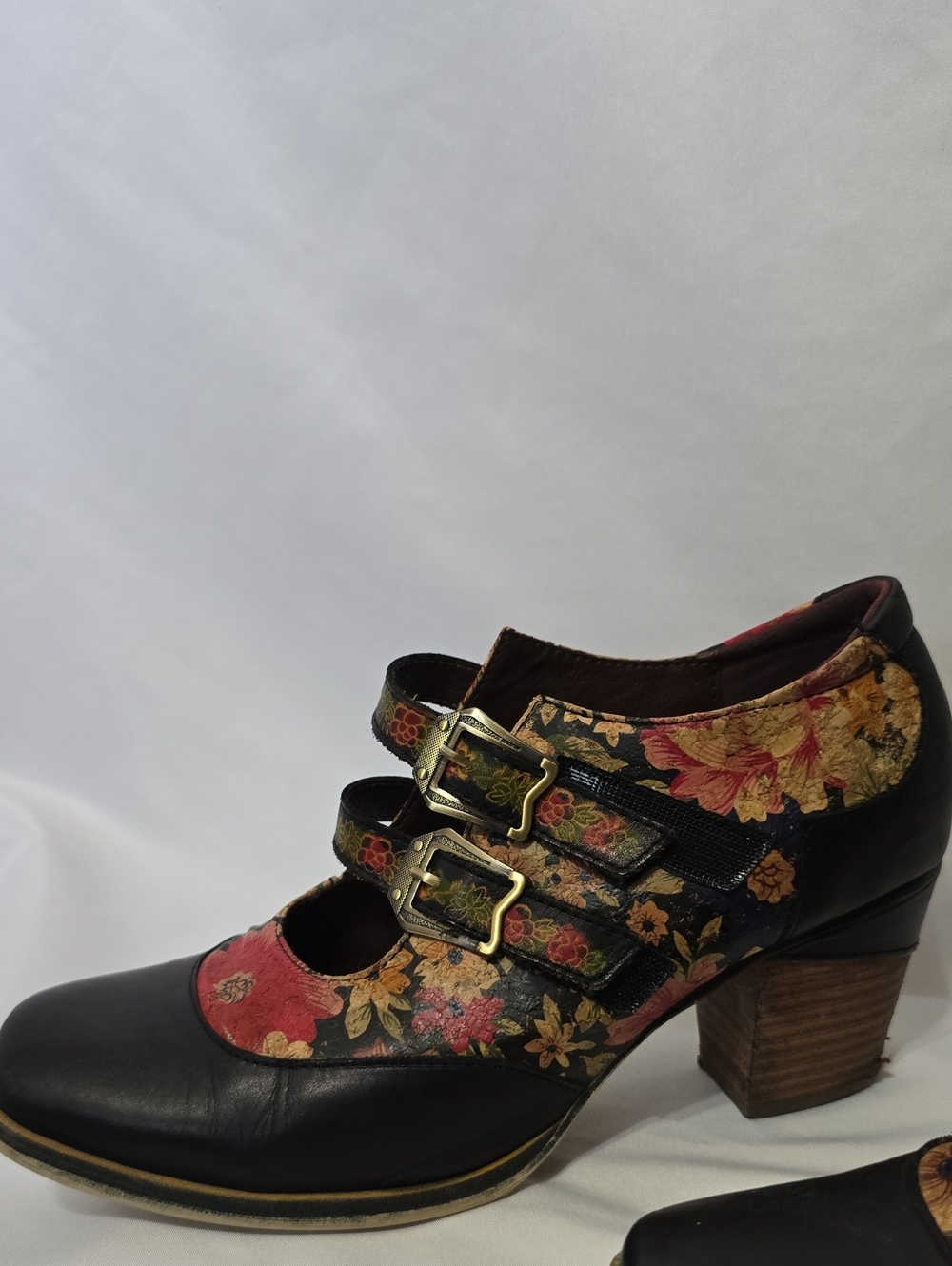 L'Artiste Spring Step Glena Leather Floral Mary Jane Wedge Shoes Size 8.5 - Picture 15 of 16